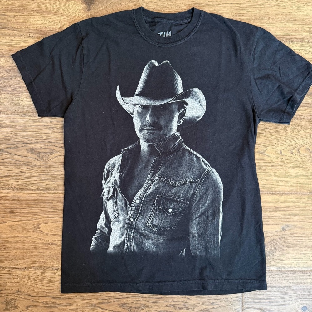 TIM MCGRAW 2024 TOUR STANDING ROOM ONLY SHIRT SIZE Medium UNISEX